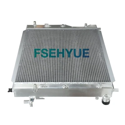 Radiador de aluminio Fit Ford Mustang GT Base 2005-2014 3.7 3.9 4.0 4.6 5.0L V6 V8 Foto 1 de 4