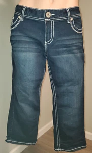 MAURICES Dark Denim Capri Jeans w/ Rhinestones Sequins Bling 34W x 22L NICE! - Picture 1 of 8