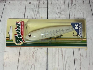 NUOVA esca Teckel Kicknocker #10TH09 PLAIN SHORE - limitata 10° anniversario nuova con scatola - Foto 1 di 3