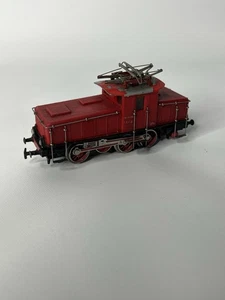 VINTAGE MARKLIN HO SCALE E6302 POWERED ELECTRIC LOCOMOTIVE TRAIN - Picture 1 of 10