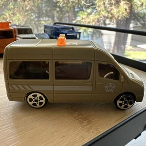 Unbranded Police Van Tan with Siren Transport Vehicle RARE - Picture 1 of 6