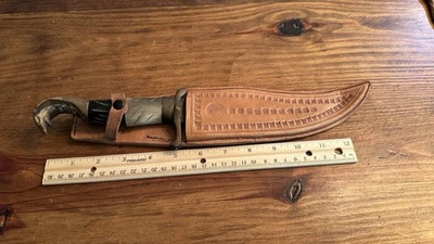 Vtg 1990s Cancun Mexico Brass Cobra Head Knife W/Detailed Engraving Leather Case - Image 1 of 4