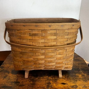 Vintage Footed Magazine Basket w/ Swing Handle READ - Picture 1 of 9