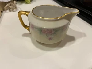 VINTAGE KPM GERMANY HAND PAINTED PINK & GOLD PORCELAIN CREAMER SIGNED E.C.W. - Picture 1 of 5