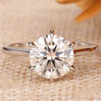 Anel de noivado de moissanita de mina natural formato redondo 2,70 ct folheado a ouro branco 14K - Imagem 1 de 4