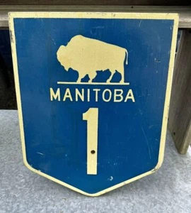 Vintage Manitoba 1 Wooden Canadian Road Marker Sign with Bison - Picture 1 of 7