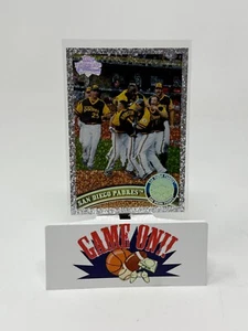 Tarjeta Topps Diamond Anniversary San Diego Padres Silver Sparkle 2011 #126 - Imagen 1 de 2