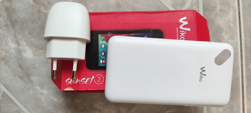 Caricatore e Coperchio posteriore per Wiko Sunset 2 cosi come in foto - Immagine 1 di 1