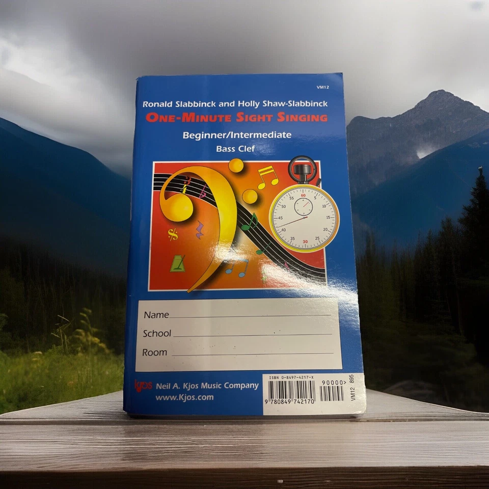 One-Minute Sight Singing: Beginner/Intermediate by Ronald / Holly Slabbinck  - Image 1 of 1