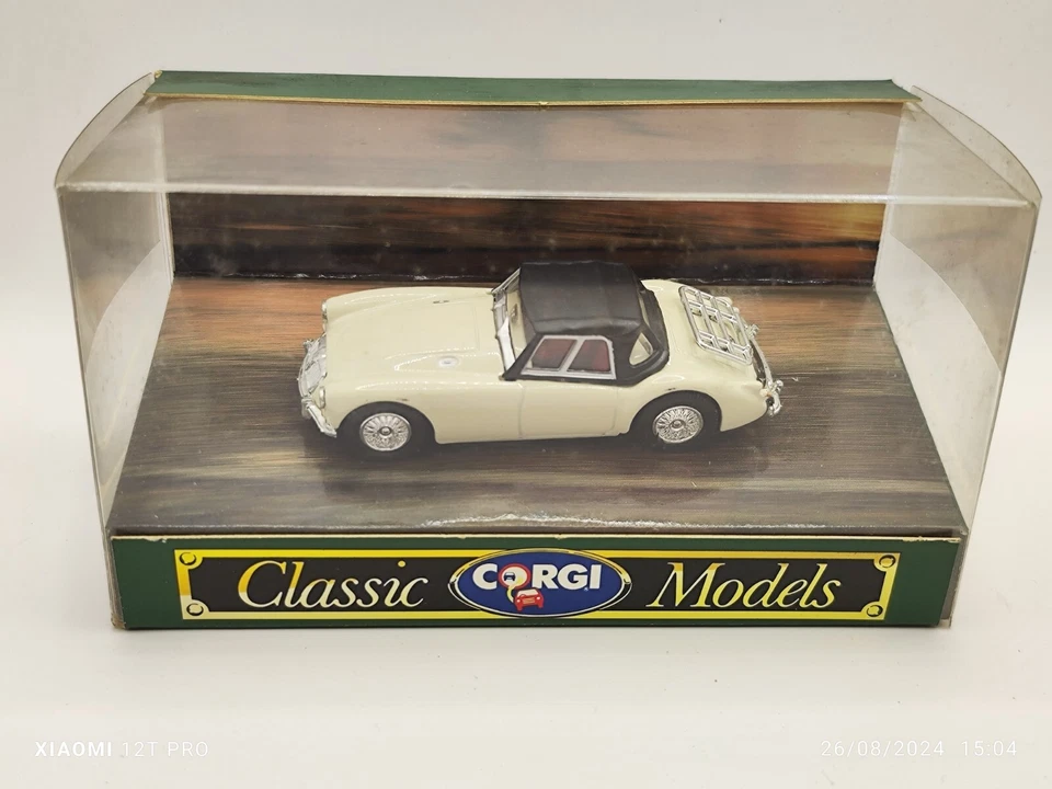 MG A 1956 - CORGI 96180 - SCALA 1:43 - Immagine 1 di 1