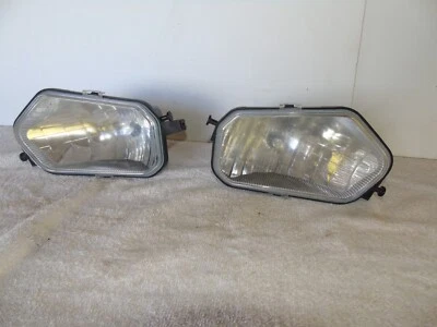 Faros con bombillas Polaris Ranger EV RZR 800 R & L OEM #2410615 / #2410616 Foto 1 de 4