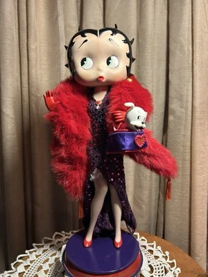Betty Boop Hats Off To Betty 2005 Muñeca Coleccionista Red Hat Society  Foto 1 de 4