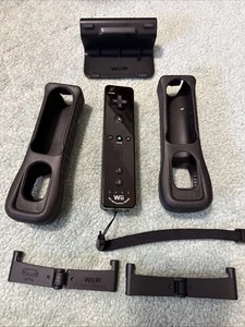 Nintendo Wii Motion Plus Controller Black Remote w/ Misc Accessories - Picture 1 of 4