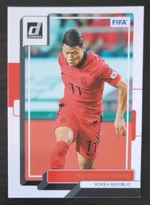 Hee-chan Hwang #69 2022-23 Donruss Soccer Base Card Korea Republic - Image 1 of 3