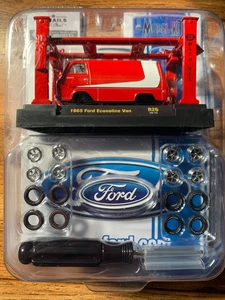 M2 Machines 1965 Ford Econoline Van "Starsky & Hutch" Model Kit R76 24-40 New - Picture 1 of 11