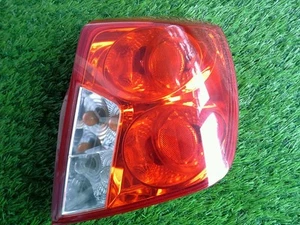 2004- 2008 SUZUKI FORENZA  DRIVER SIDE R TAILLIGHT OEM - Picture 1 of 4