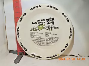Watkins German Apple Kuchen Recipe Pie Plate Dish Vintage 1983 - Picture 1 of 2