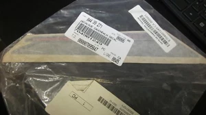 Nuevo: Calcomanía lateral trasera derecha Ski-Doo # 704901249 - Imagen 1 de 1