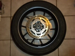 TRIUMPH STREET TWIN 2016 STREET TWIN REAR WHEEL ASSEMBLY STRAIGHT AND TRU - Foto 1 di 4