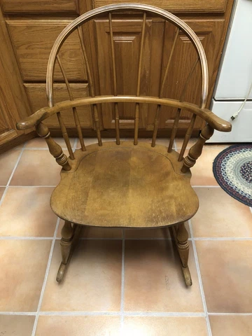 Nichols & Stone Windsor Sack Back Maple Rocking Chair Rocker Spindle Cover