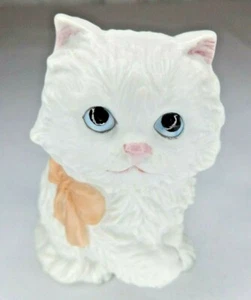Homco 1428 White Cat Figurine with Peach Bow pink nose porcelain 3 1/2" tall - Picture 1 of 10