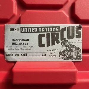 Boleto de circo Hagerstown de las Naciones Unidas para admitir a un niño de colección años 70 - Imagen 1 de 2