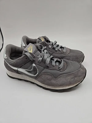Womens Nike Air Pegasus GX sneaker Light Char Grey Silver 324853-002 Size 6.5 - Image 1 of 4