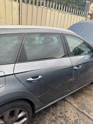 VOLKSWAGEN GOLF 2013-2020 RADIO MEDIOS NAVEGACIÓN POR SATÉLITE UNIDAD PRINCIPAL 3q0035874a Foto 1 de 2