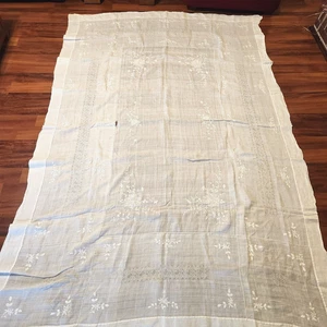 VTG White Linen Embroidered Flowers Lace Tablecloth Victorian Cottagecore AS IS - Picture 1 of 14