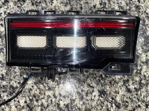 Genuine OEM MOPAR 22-24 Jeep Grand Wagoner LH Inner Tail Light Assembly, - Bild 1 von 6