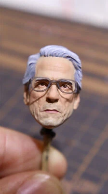 Экшн-фигурка 1/12 Painted Alfred Pennyworth Jeremy Irons Head резная посадка 6 дюймов - Изображение 1 из 4