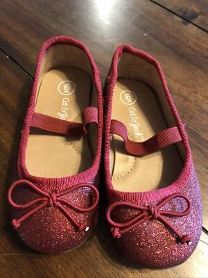 Zapatillas de vestir para niña Cat And Jack rojo rubí Mary Jane talla 6 Target Foto 1 de 4