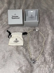 Vivienne Westwood mini Bas Relief Pearl Choker Silver - Picture 1 of 4