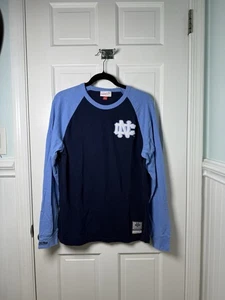 Mitchell & Ness College Vault North Carolina Tarheels LS Herren T-Shirt Medium - Bild 1 von 11