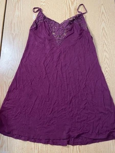 Mujer Victoria’s Secret Vestido de Noche Encaje Chemise Elástico Borgoña Talla Pequeña - Imagen 1 de 4