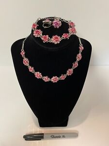 AVON NINA RICCI RARE Pink CLIP ON Rose Earring,Bracelet & Necklace Set -shipfree