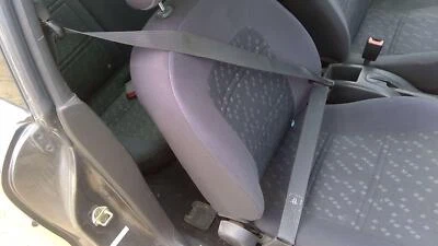 2003 Escort Zx2 пассажирский правый передний ремень безопасности натяжитель плечевой темно-серый Mw - Изображение 1 из 4