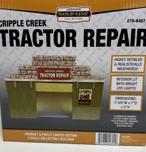Menards Building - O Scale Cripple Creek Tractor Repair - Maßstab 1:48 - Bild 1 von 5