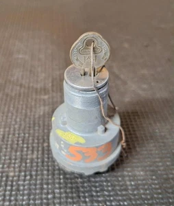 Pontiac GM Delco Ignition Switch Tumbler 533 w/ Key - Bild 1 von 4
