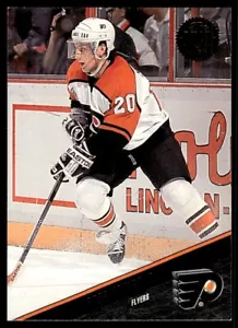 1993-94 Leaf Greg Hawgood Philadelphia Flyers #266 - Picture 1 of 2