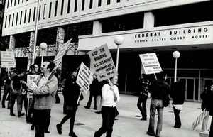 1972 Original Photo Vietnam War demonstration in streets of St. Paul Minnesota - Picture 1 of 2