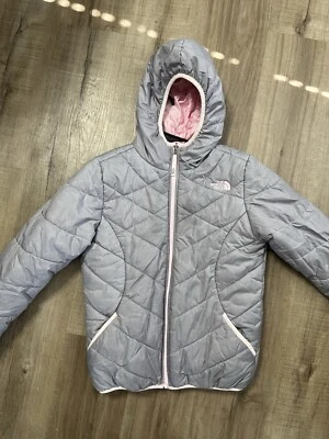 Abrigo acolchado reversible gris y rosa The North Face chaqueta de invierno con capucha juvenil L Foto 1 de 4