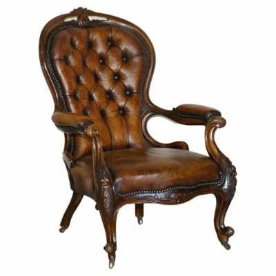 FINE ANTIQUE SHOW FRAMED VICTORIAN CHESTERFIELD BROWN LEATHER LIBRARY ARMCHAIR - Image 1 of 4