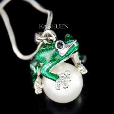 3D IN Swarovski Perla Verde Smeraldo Rana Portafortuna Fortuna Animale Collana - Immagine 1 di 4