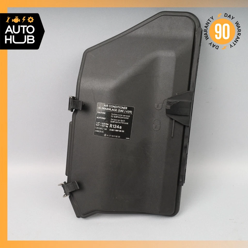 Mercedes R171 SLK55 AMG Engine Fusebox Control Module Bay Cover OEM - Image 1 of 4