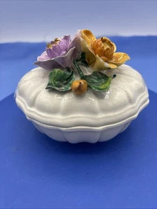 Caja baratija plato floral porcelana Capodimonte hecha en Italia vintage - Imagen 1 de 12
