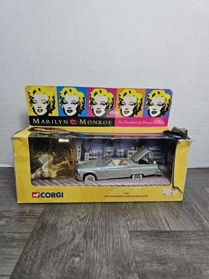 Corgi 39902 1/36 Diecast Marilyn Monroe 1950's Ford Thunderbird + figure - Image 1 of 4
