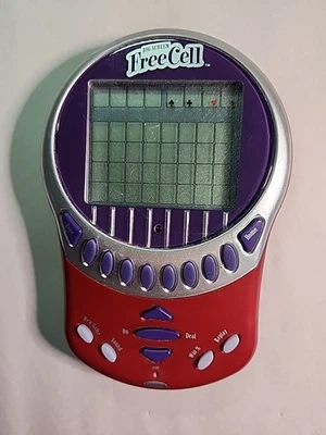 Juego Electrónico Portátil Vintage Free Cell 2003 Radica Pantalla Grande PROBADO Funciona Foto 1 de 4