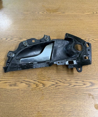 2003-2013 Maserati Quattroporte Left Rear Side Interior Door Handle OEM - Image 1 of 4