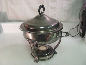 English Silver Silverplate Serving Dish w/ Lid and Handles Leonard Silver  - Picture 1 of 11